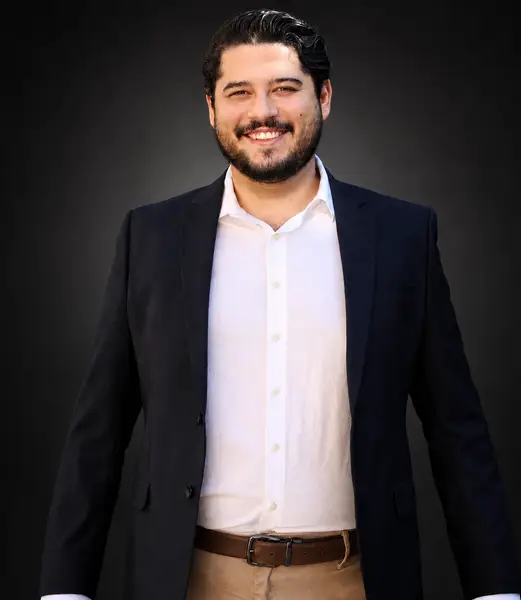 Ariel Lazari - Professor e Autor Católico